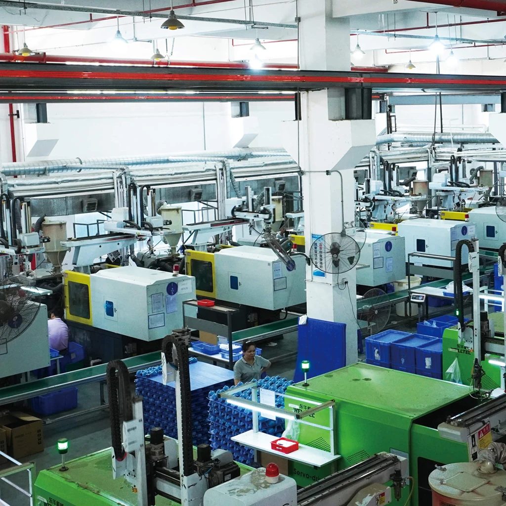Donghua Injection Molding Machine